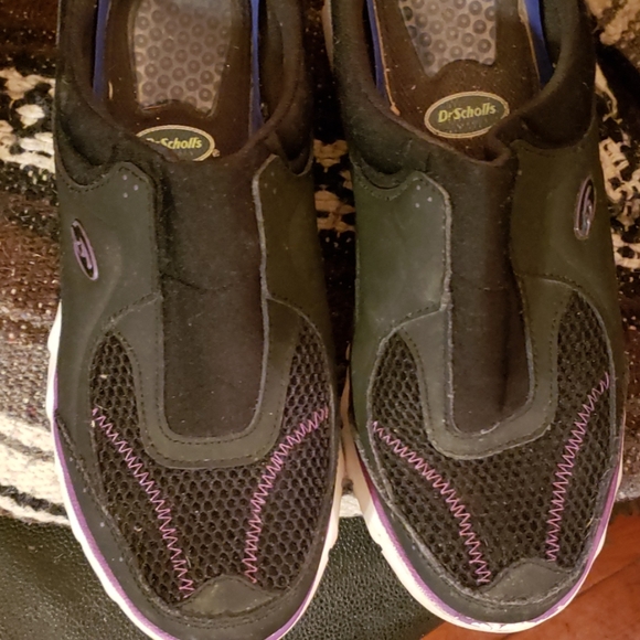 Shoes - Picture 1 of 1